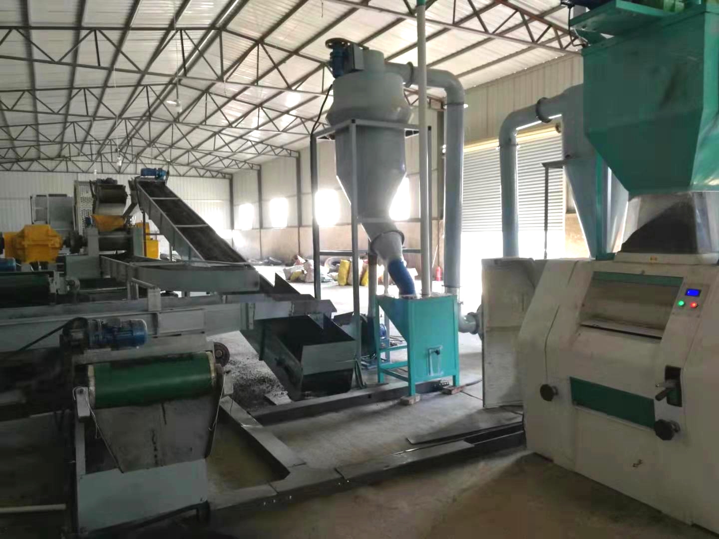 废旧轮胎处理设备_废旧轮胎回收处理设备